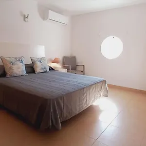 apartamento-sol-e-vila-nova-de-cacela.hotelaalgarve.com/